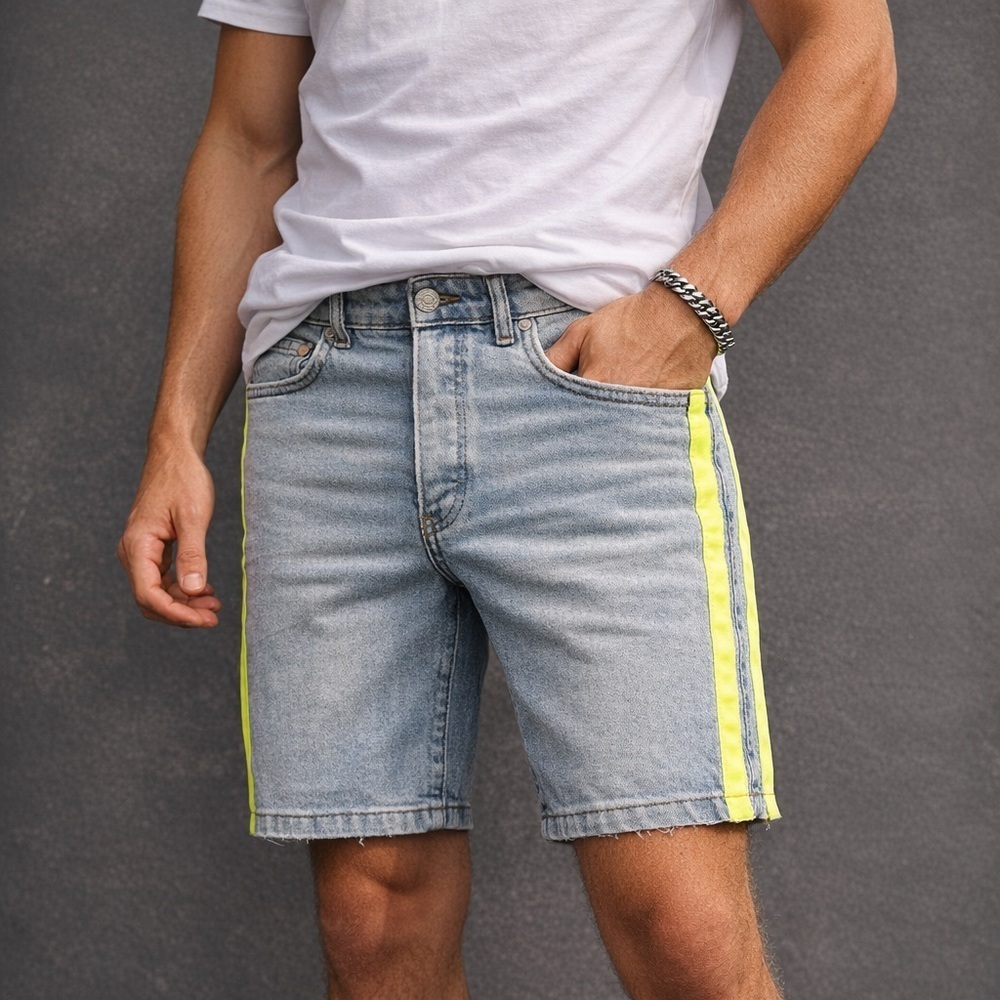 BoohooMAN Light Wash Denim Shorts w/ Neon Side Stripes – Size 28 ⚡️